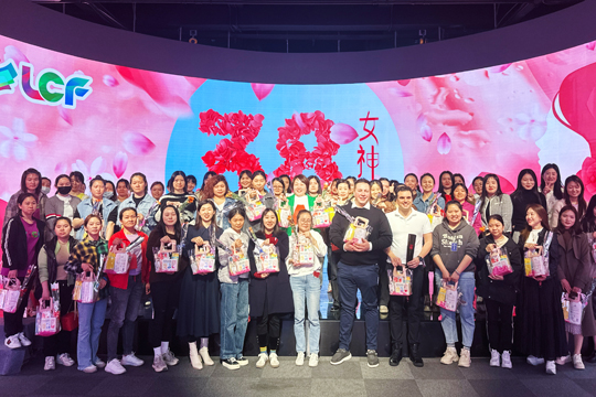 魅力女神节•巾帼绽芳华 | sands金沙开展三八国际妇女节慰问活动